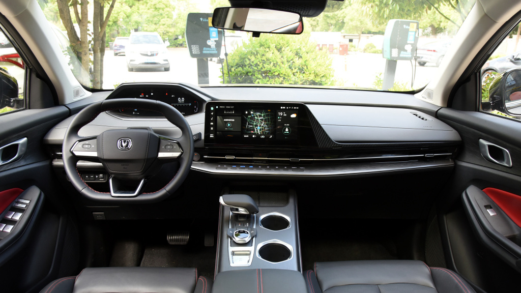 1630461551210096734.jpg
