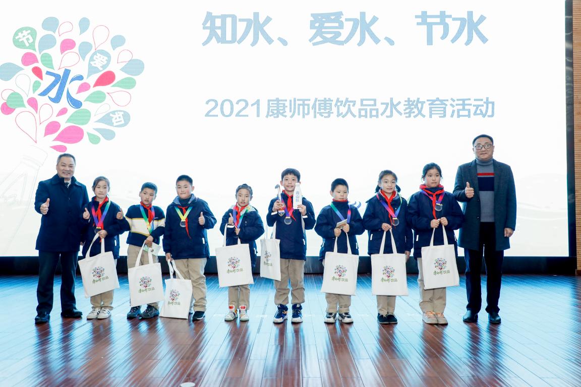 1637807451677095469.jpg 1637807451677095469.jpg