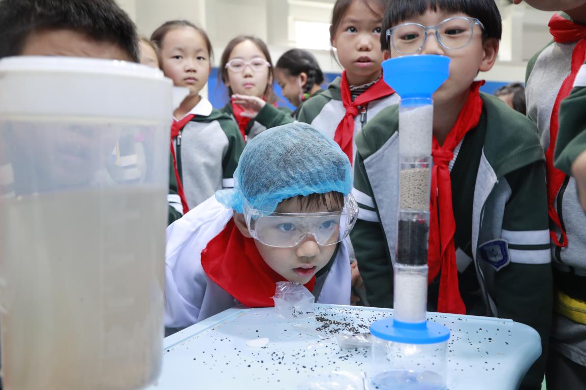 1643507221220049703.jpg 1643507221220049703.jpg