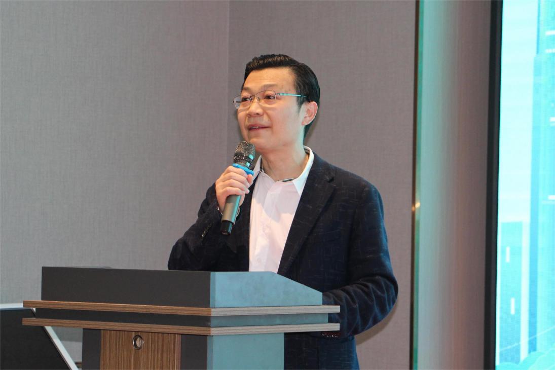 1681108735928067896.jpg 1681108735928067896.jpg