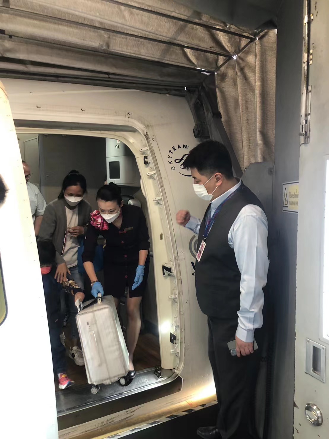 1683080129808010635.jpg 1683080129808010635.jpg