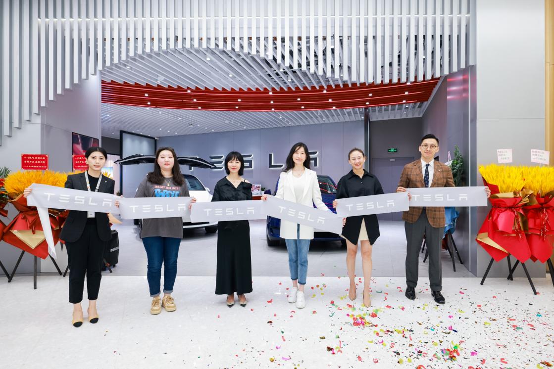 1684498660746064370.jpg 1684498660746064370.jpg