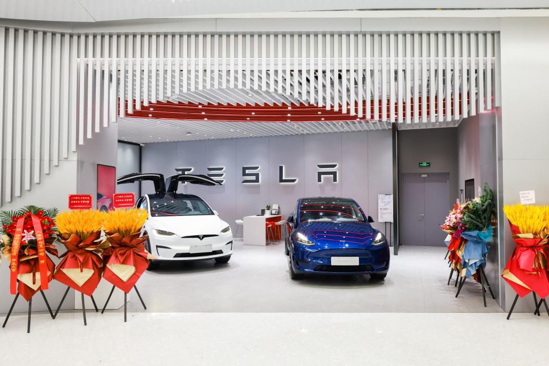 1684498681505093213.jpg 1684498681505093213.jpg