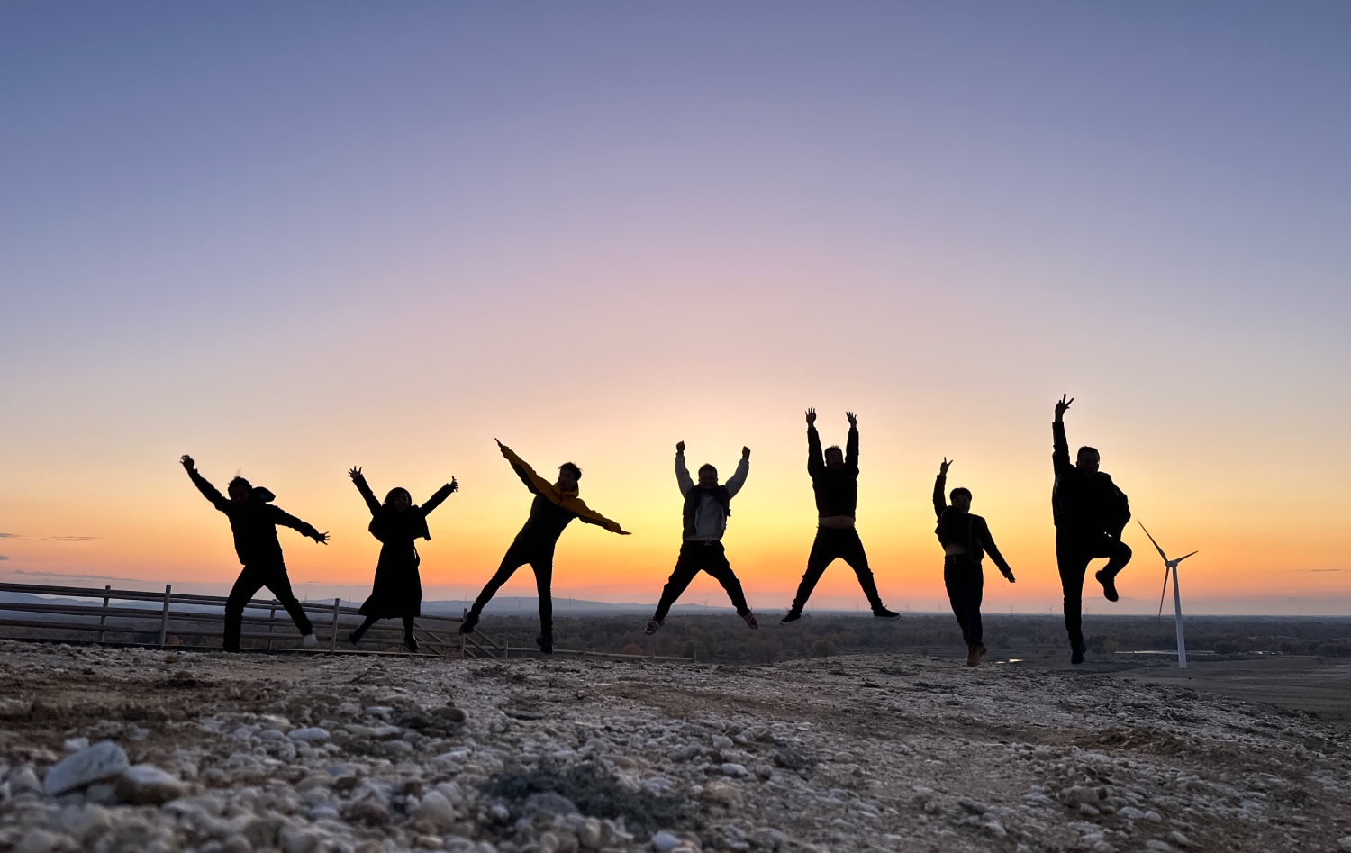 1698315479296065461.jpg 1698315479296065461.jpg