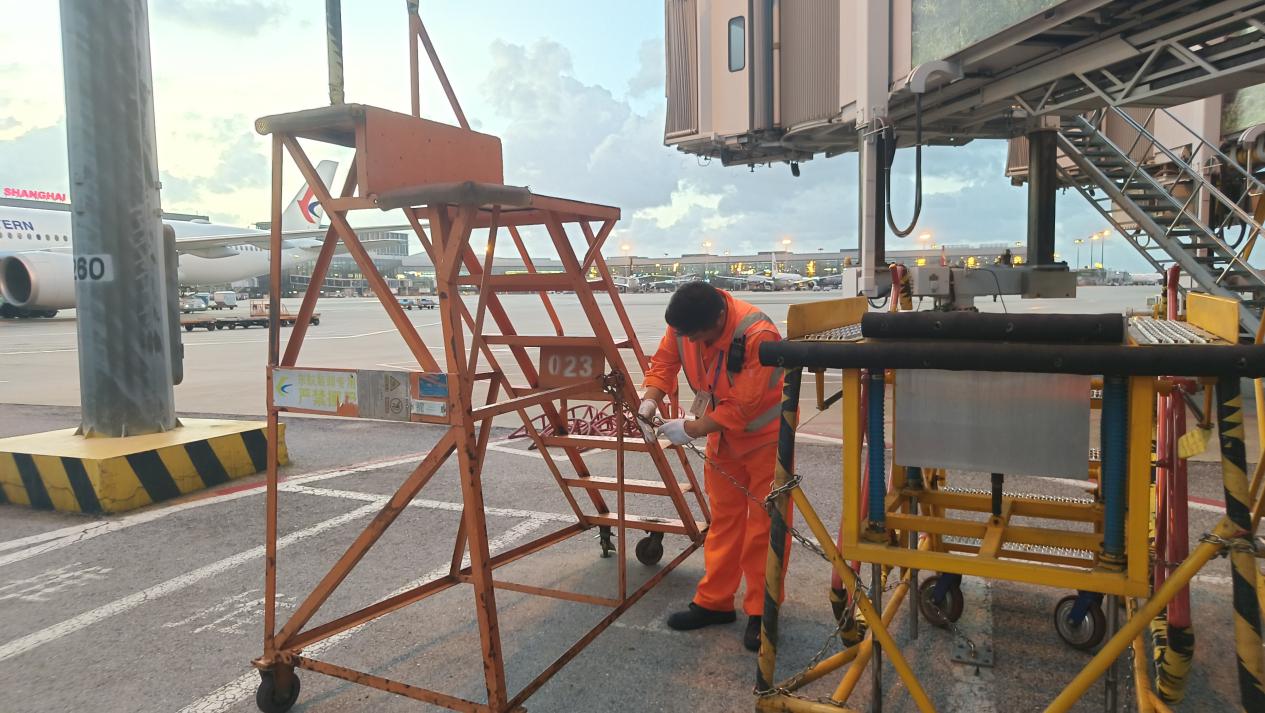 1722134622282005924.jpg 1722134622282005924.jpg