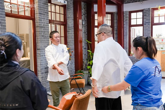 1726902362607084983.jpg 26.jpg