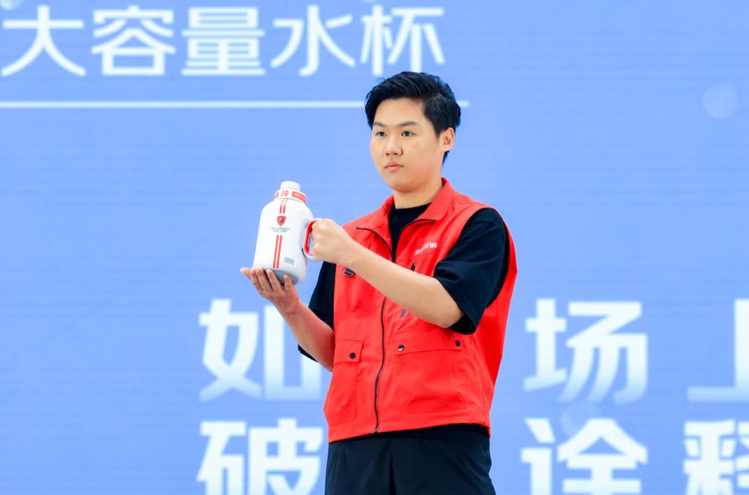 1728894117200002915.jpg 1728894117200002915.jpg