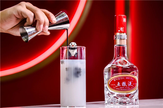 1728958391388050315.jpg 7.jpg