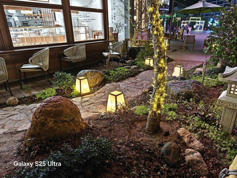 1742874907921063047.jpg 1742874907921063047.jpg