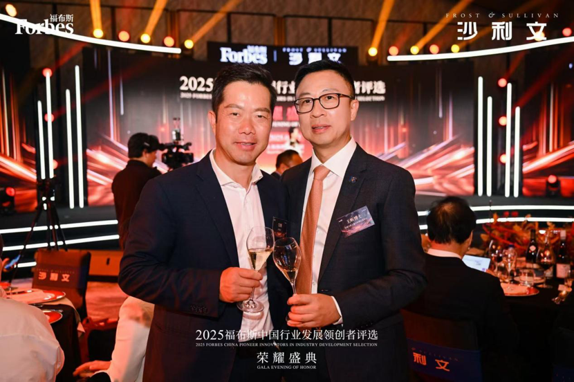 1743138960515014025.png 1743138960515014025.png