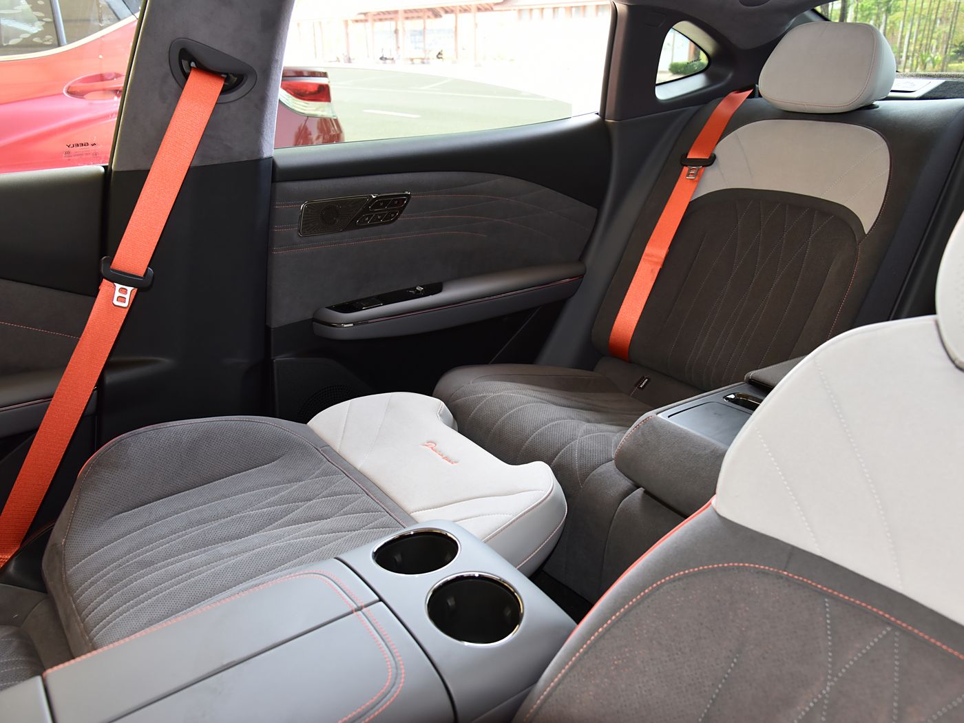 1743414321421013154.jpg 1743414321421013154.jpg